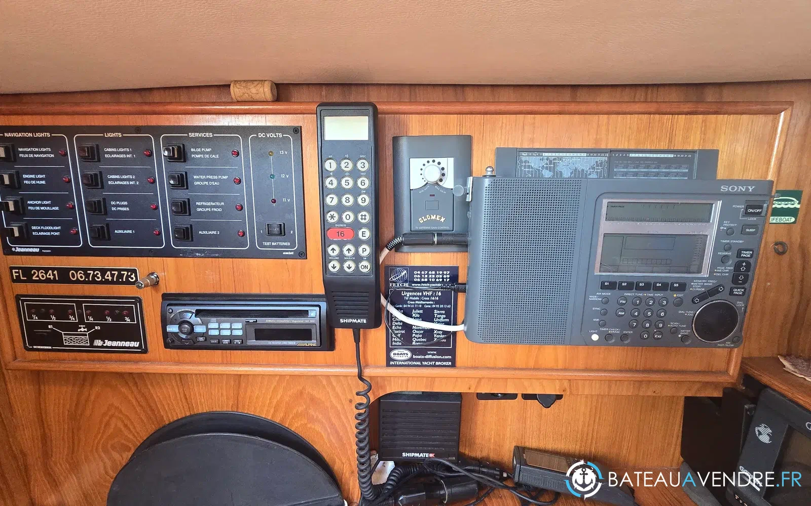 slider 15 Jeanneau Sun Odyssey 33