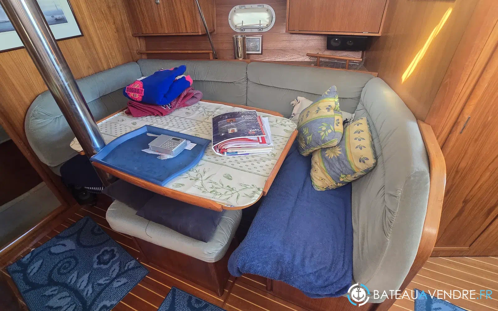 slider 17 Jeanneau Sun Odyssey 33