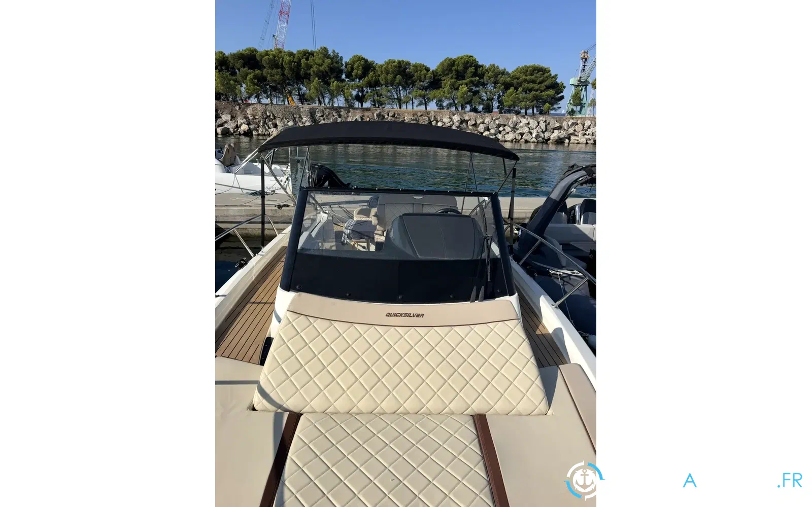 slider 6 Quicksilver Activ 875 Sundeck
