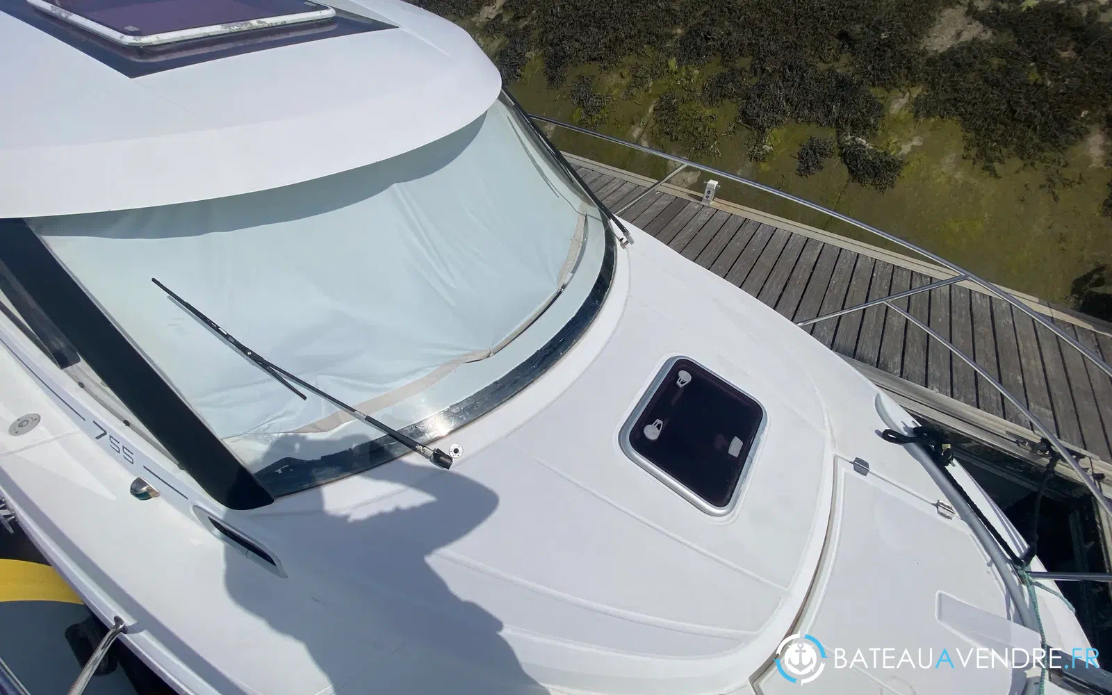 slider 4 Jeanneau Merry Fisher 755