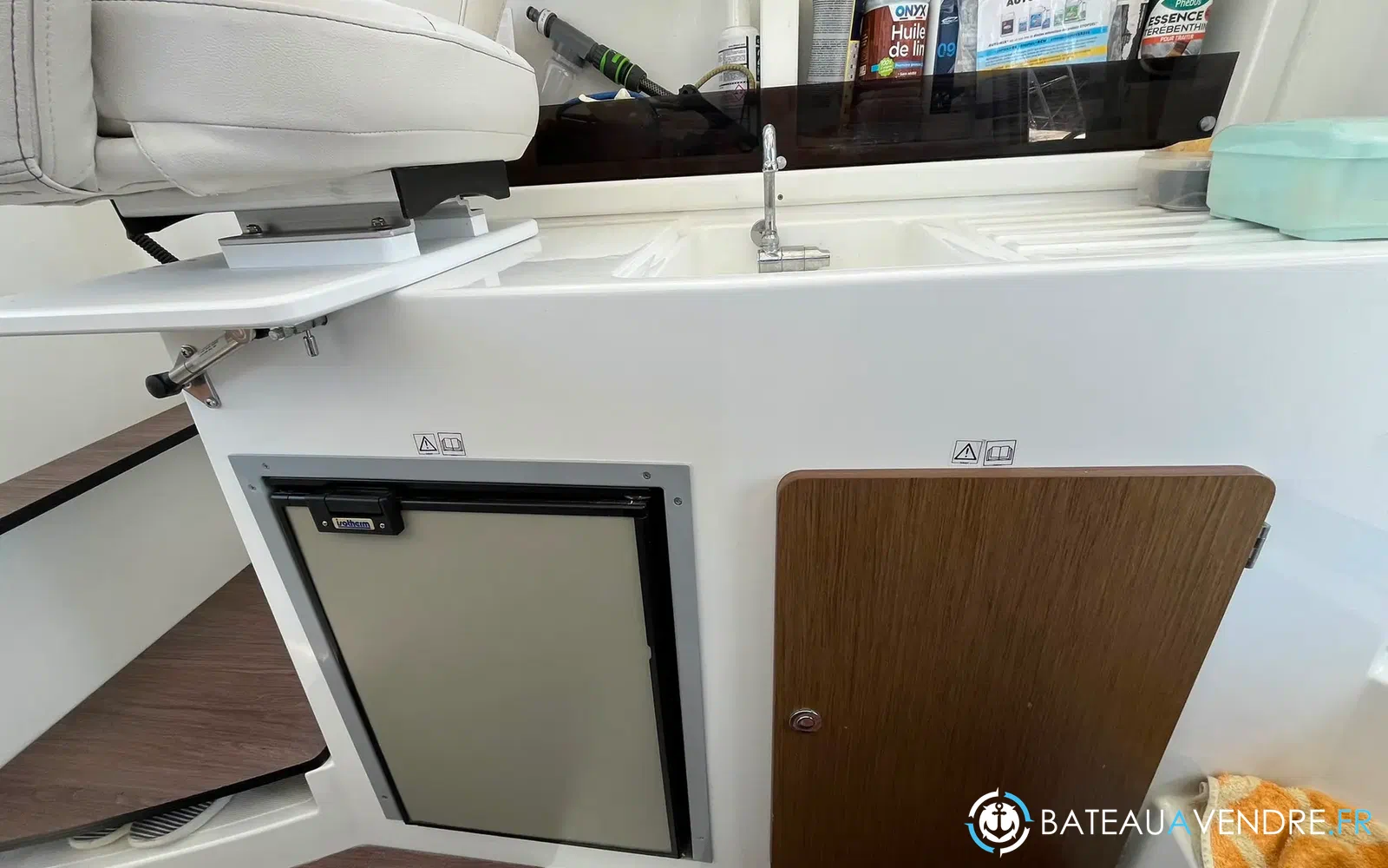 slider 27 Beneteau Antares 8 OB