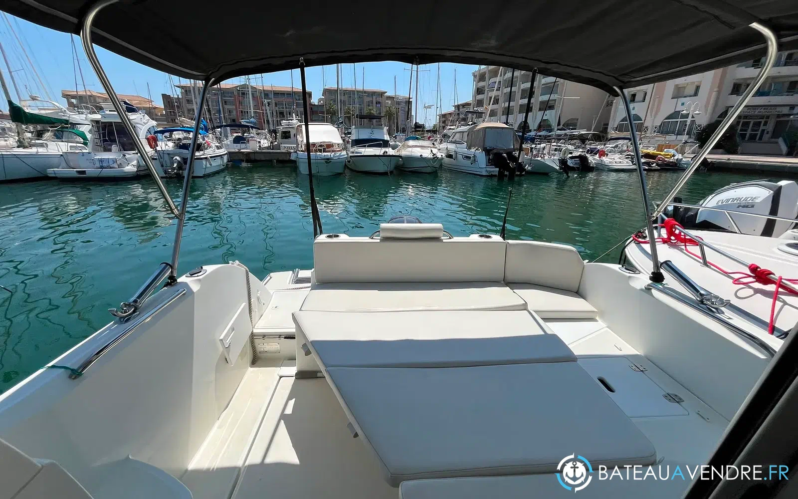 slider 32 Beneteau Antares 8 OB