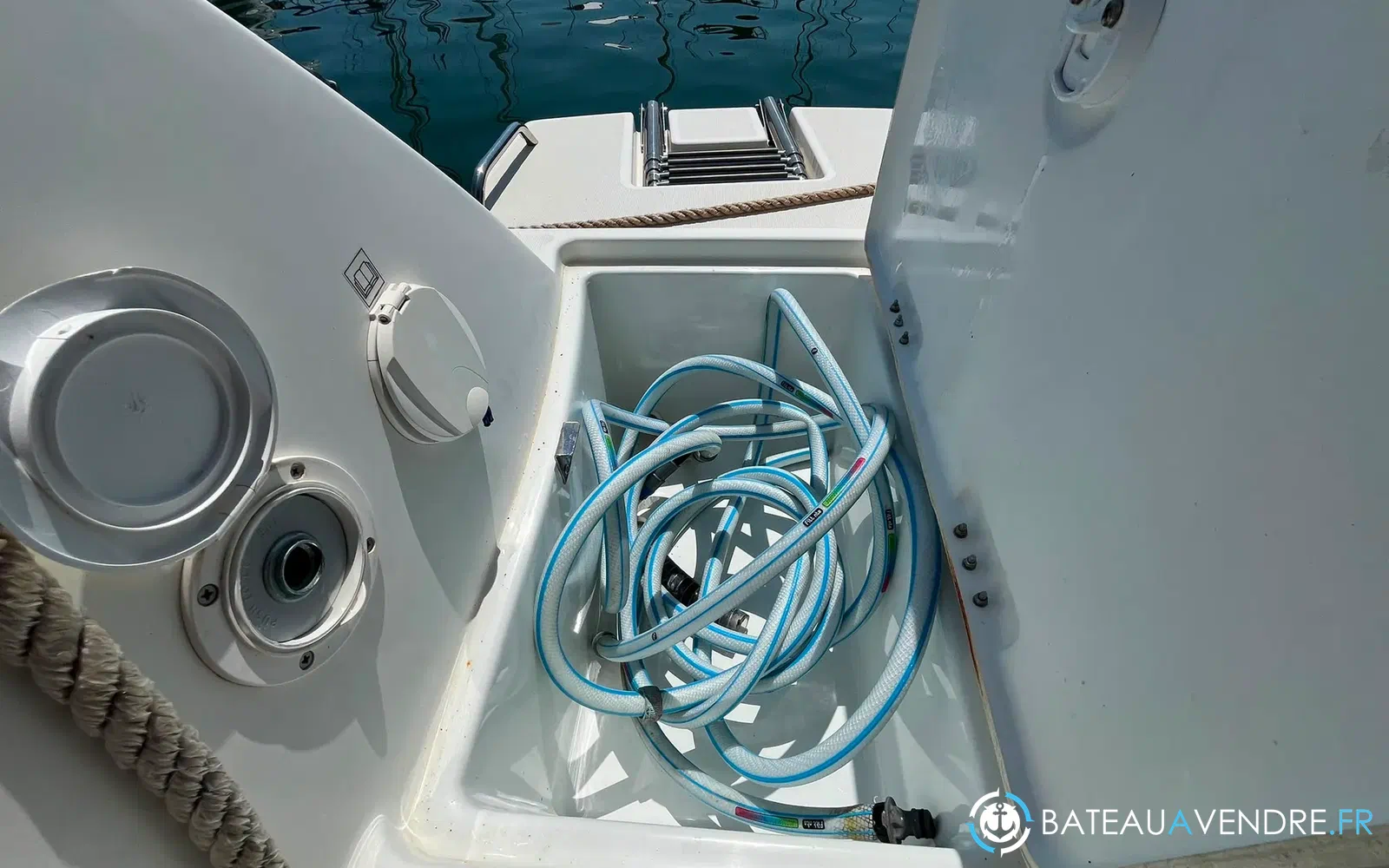 slider 39 Beneteau Antares 8 OB