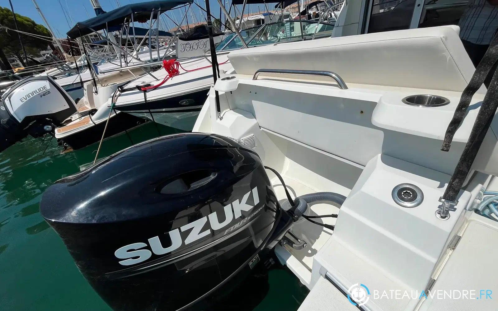 slider 40 Beneteau Antares 8 OB