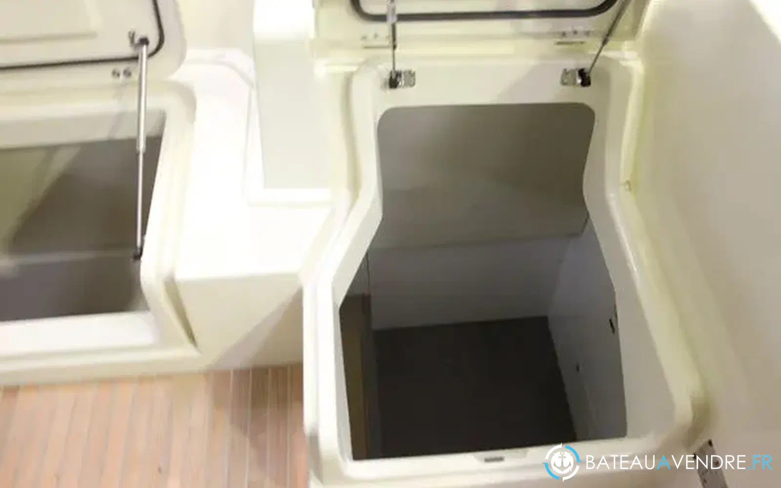 slider 11 Beneteau Monte Carlo 5 S