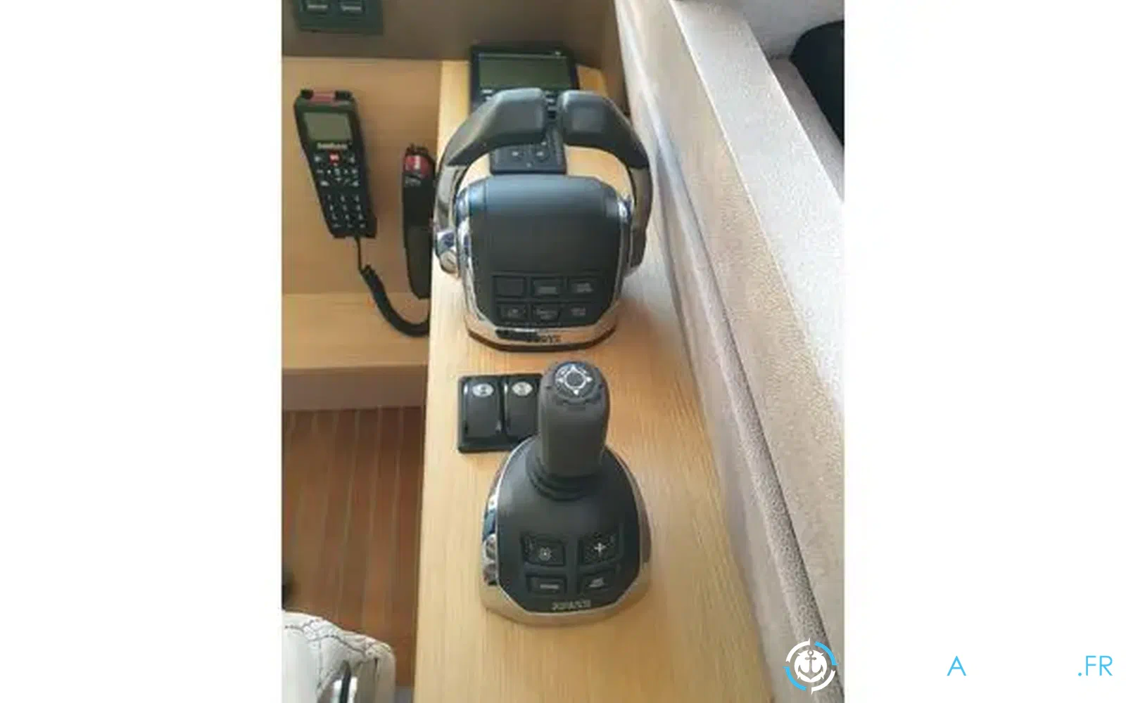 slider 18 Beneteau Monte Carlo 5 S