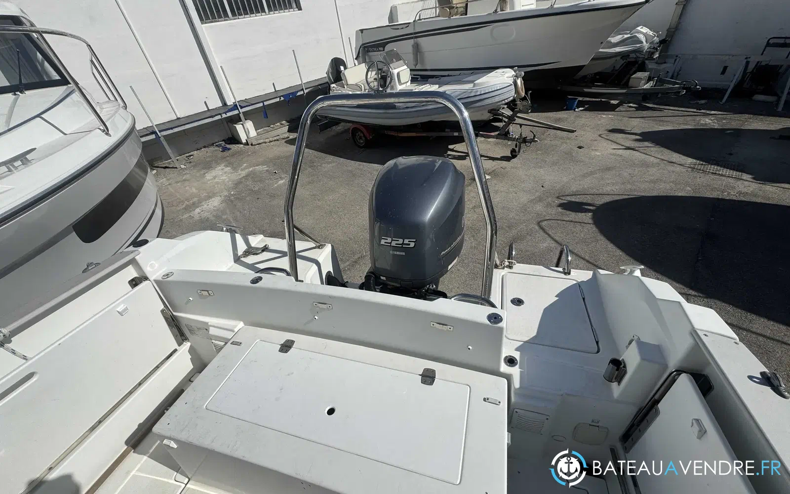 slider 1 Jeanneau Cap Camarat 7.5 WA Serie 2