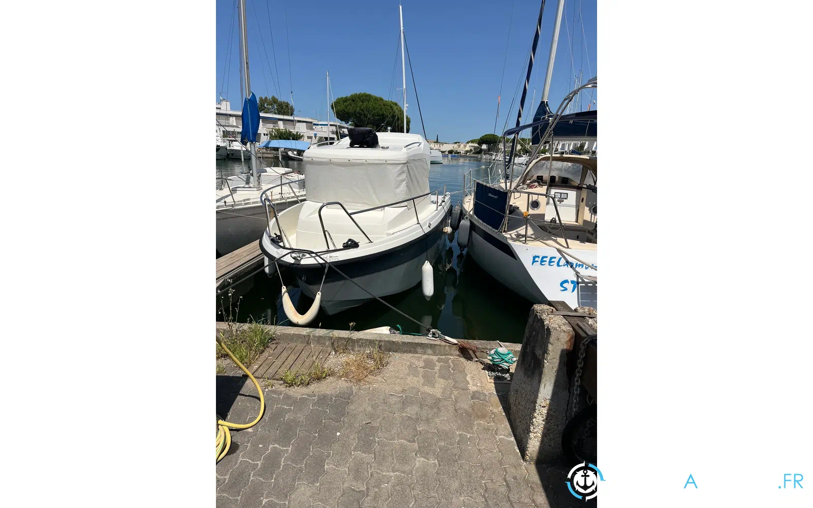 slider 1 Parker 660 Pilothouse