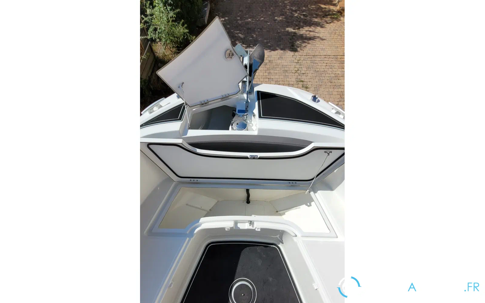slider 12 Jeanneau Cap Camarat 7.5 CC Serie 3