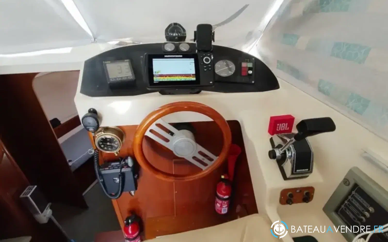 slider 1 Beneteau Antares 805