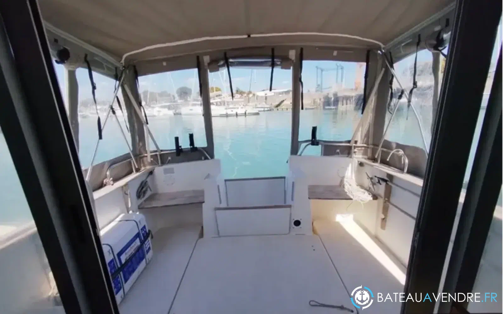 slider 2 Beneteau Antares 805