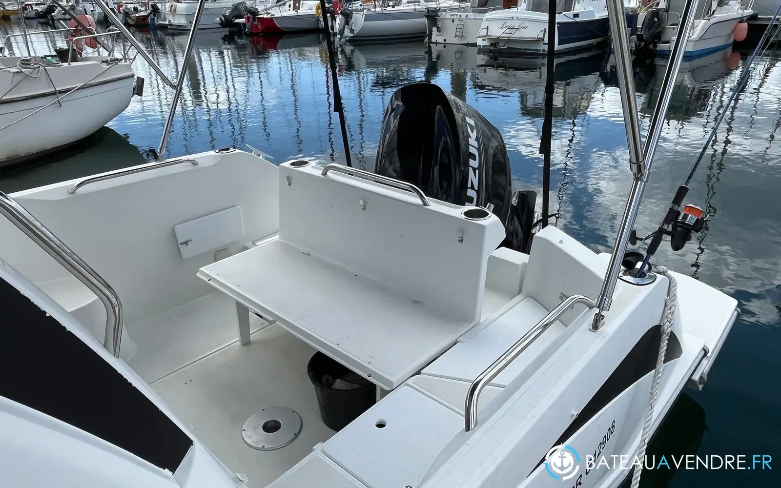slider 2 Beneteau Antares 7 OB