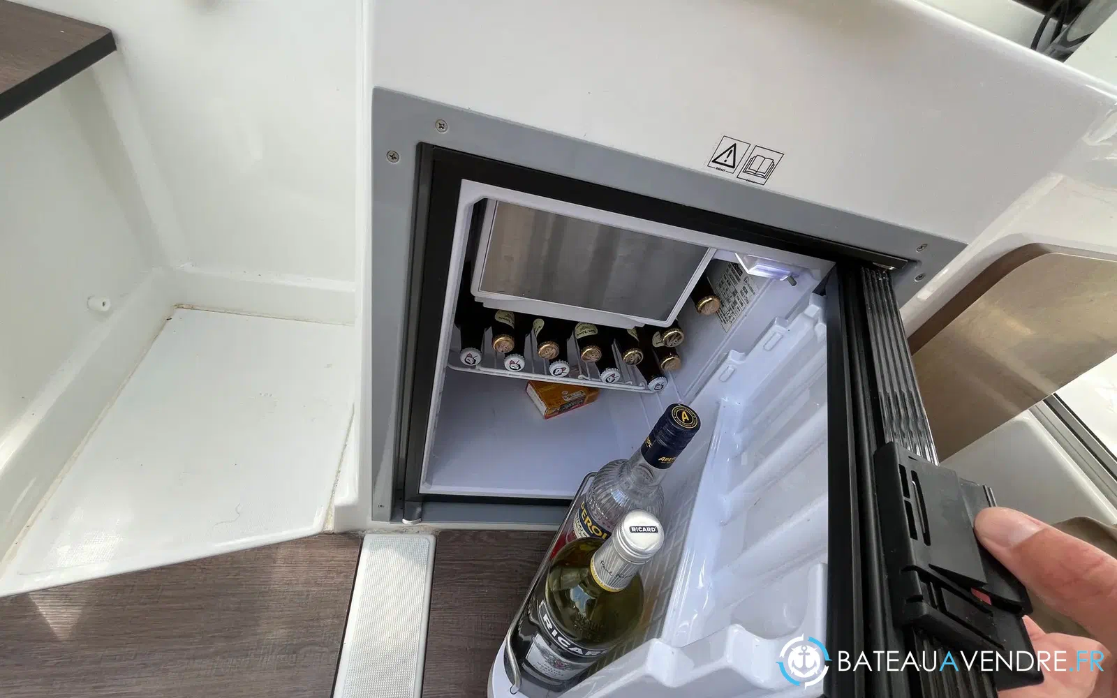 slider 14 Beneteau Antares 7 OB