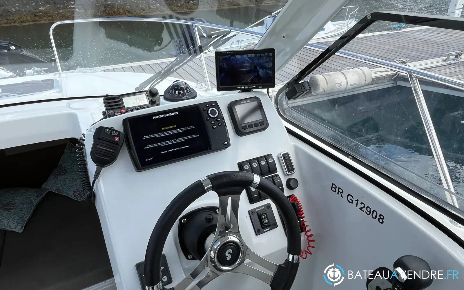 slider 10 Beneteau Antares 7 OB