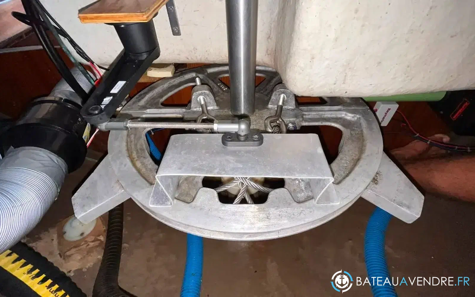 slider 44 Grand Soleil 35
