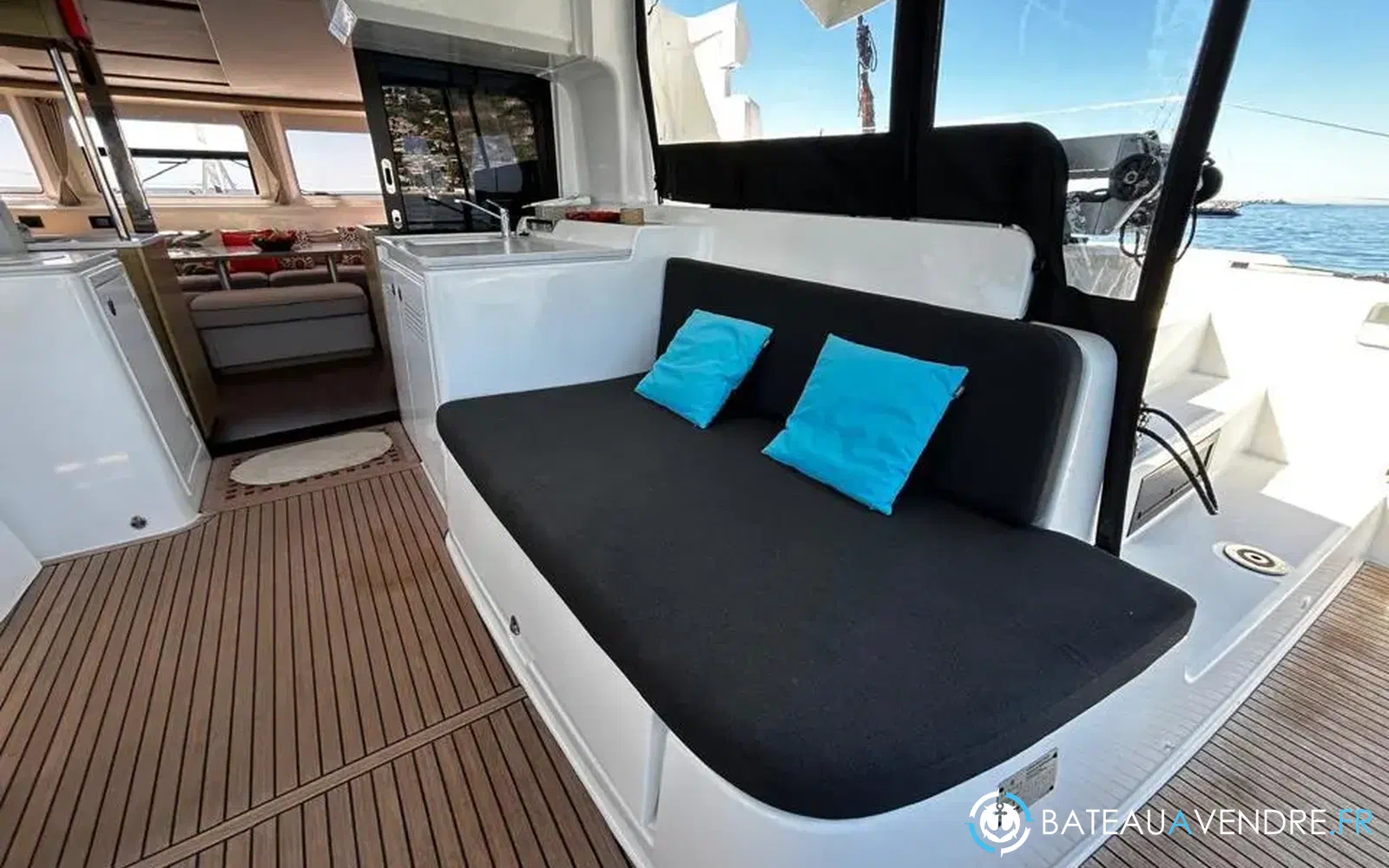 slider 24 Lagoon 46