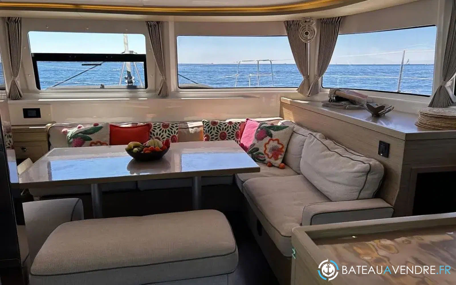 slider 25 Lagoon 46