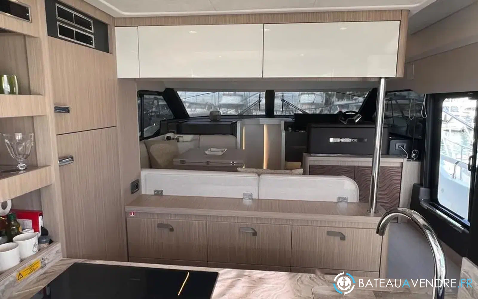 slider 25 Prestige Yachts F4.9