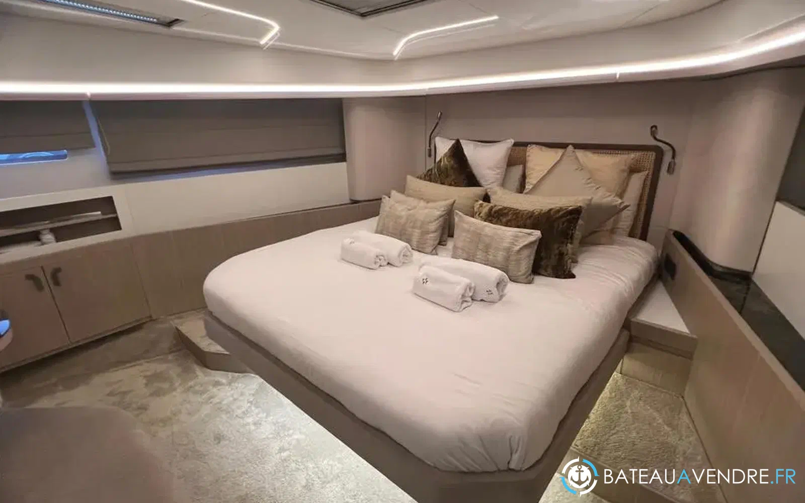 slider 36 Prestige Yachts F4.9