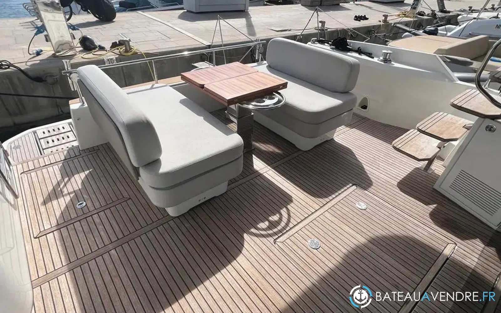 slider 4 Prestige Yachts F4.9