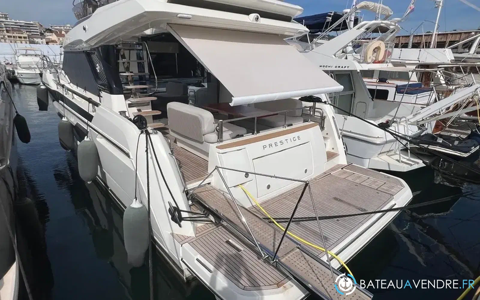 slider 8 Prestige Yachts F4.9