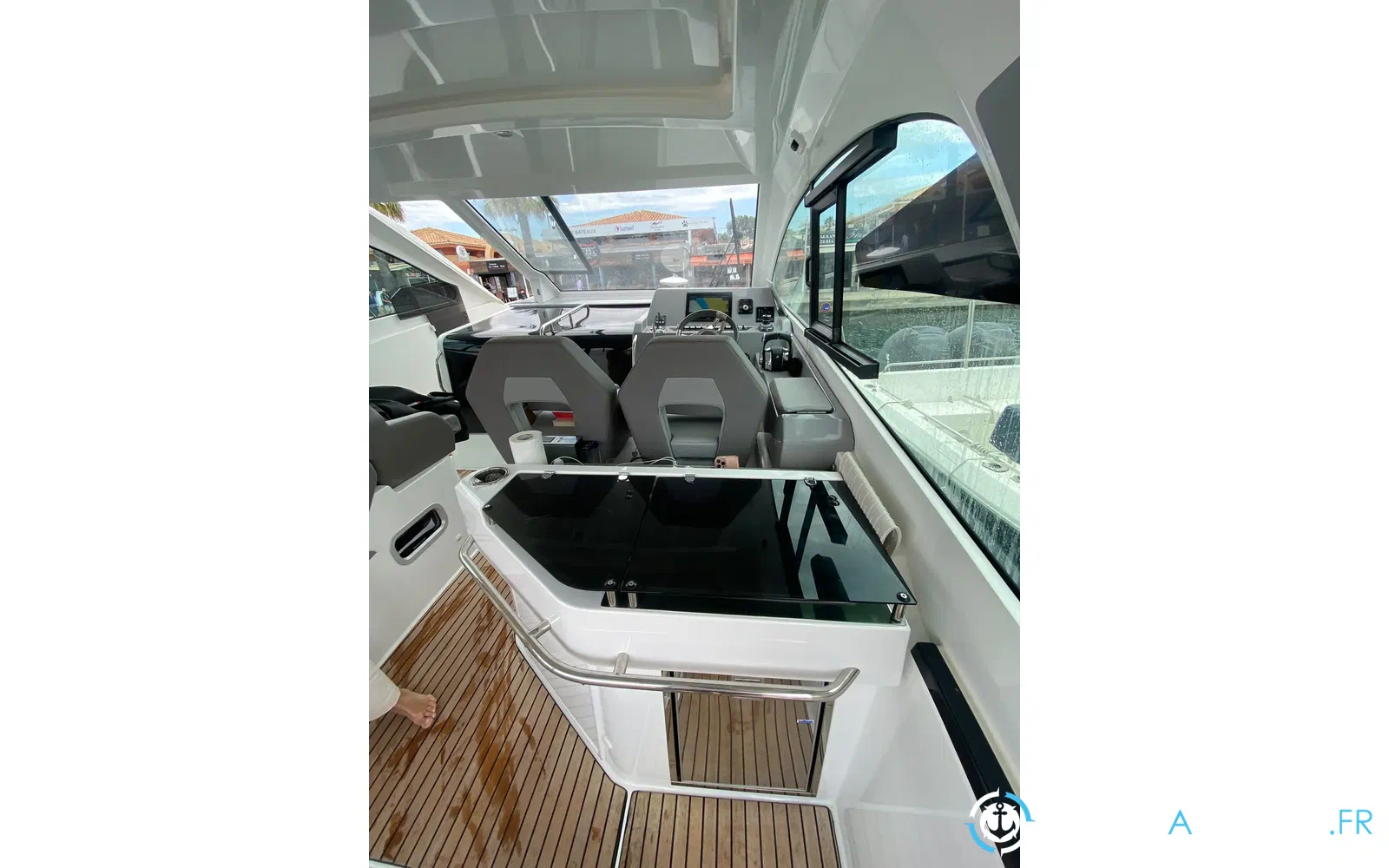 slider 11 Beneteau Gran Turismo 32