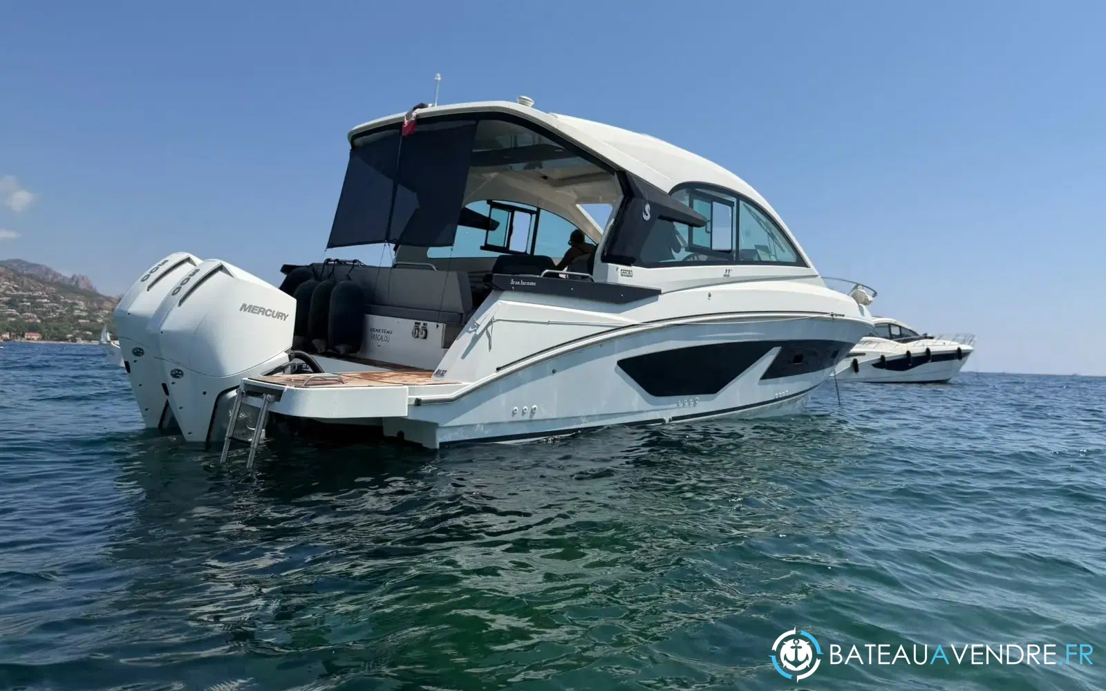 slider 3 Beneteau Gran Turismo 32