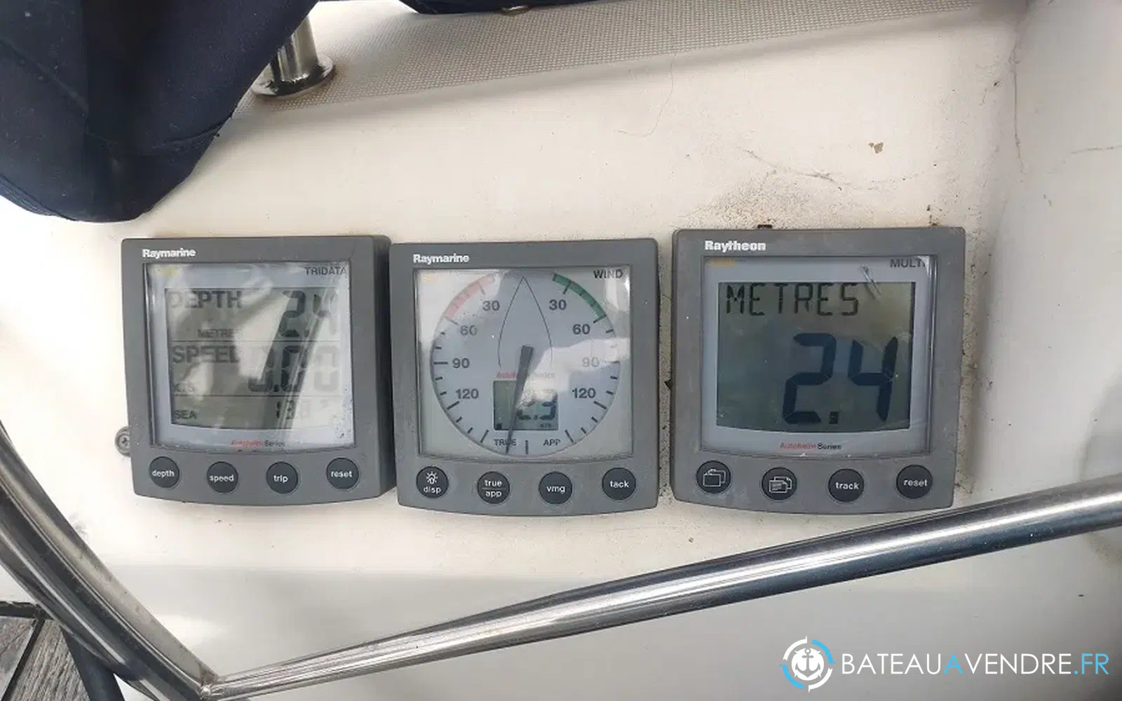 slider 16 Jeanneau Sun Odyssey 43