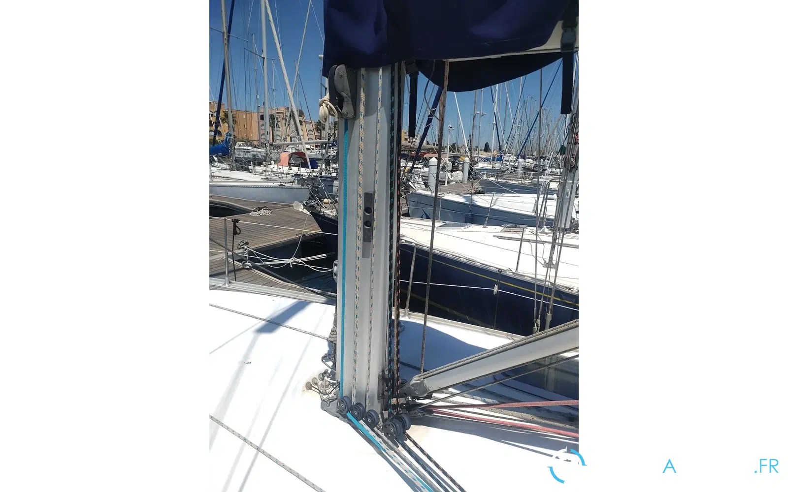 slider 20 Jeanneau Sun Odyssey 43