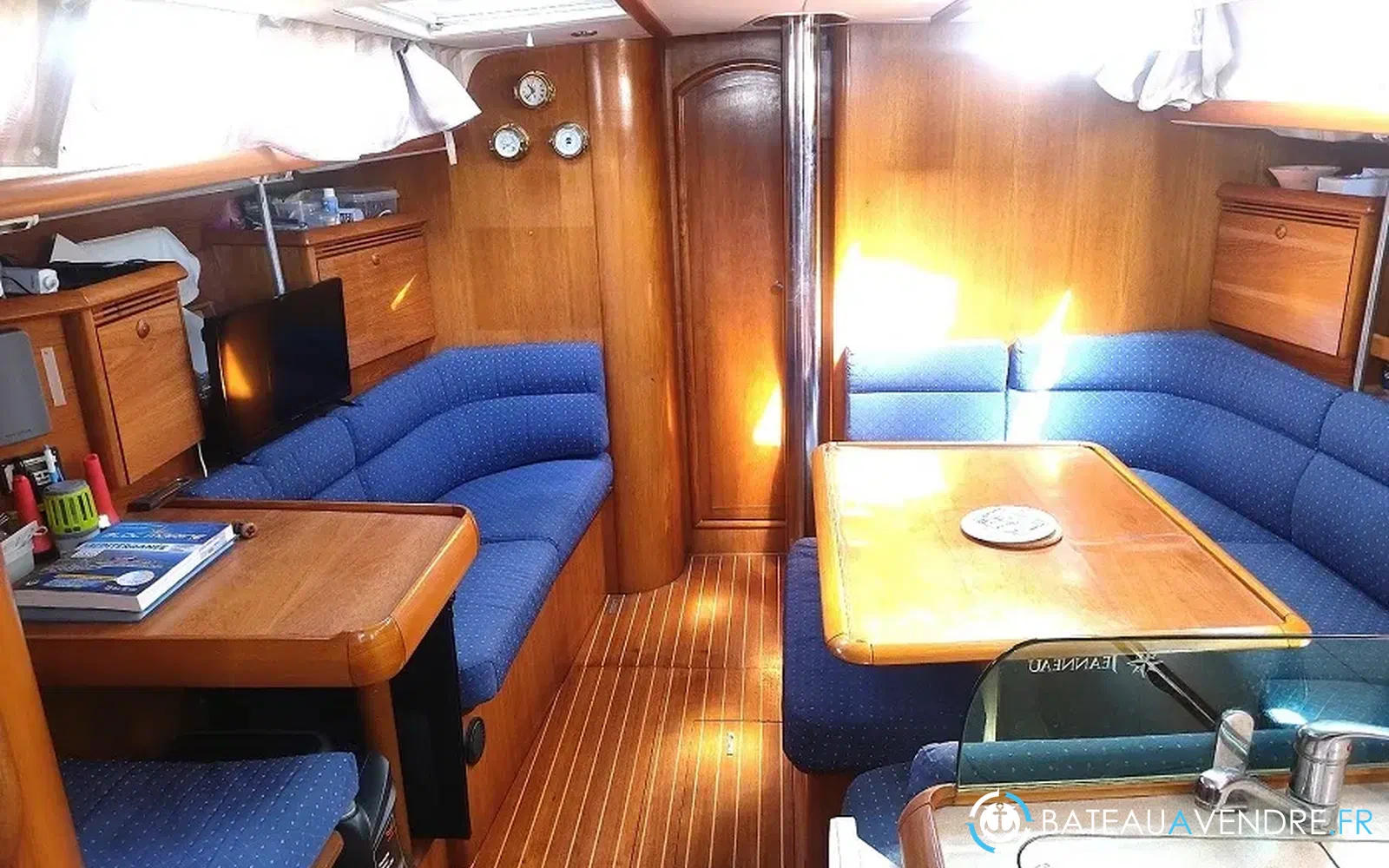 slider 29 Jeanneau Sun Odyssey 43