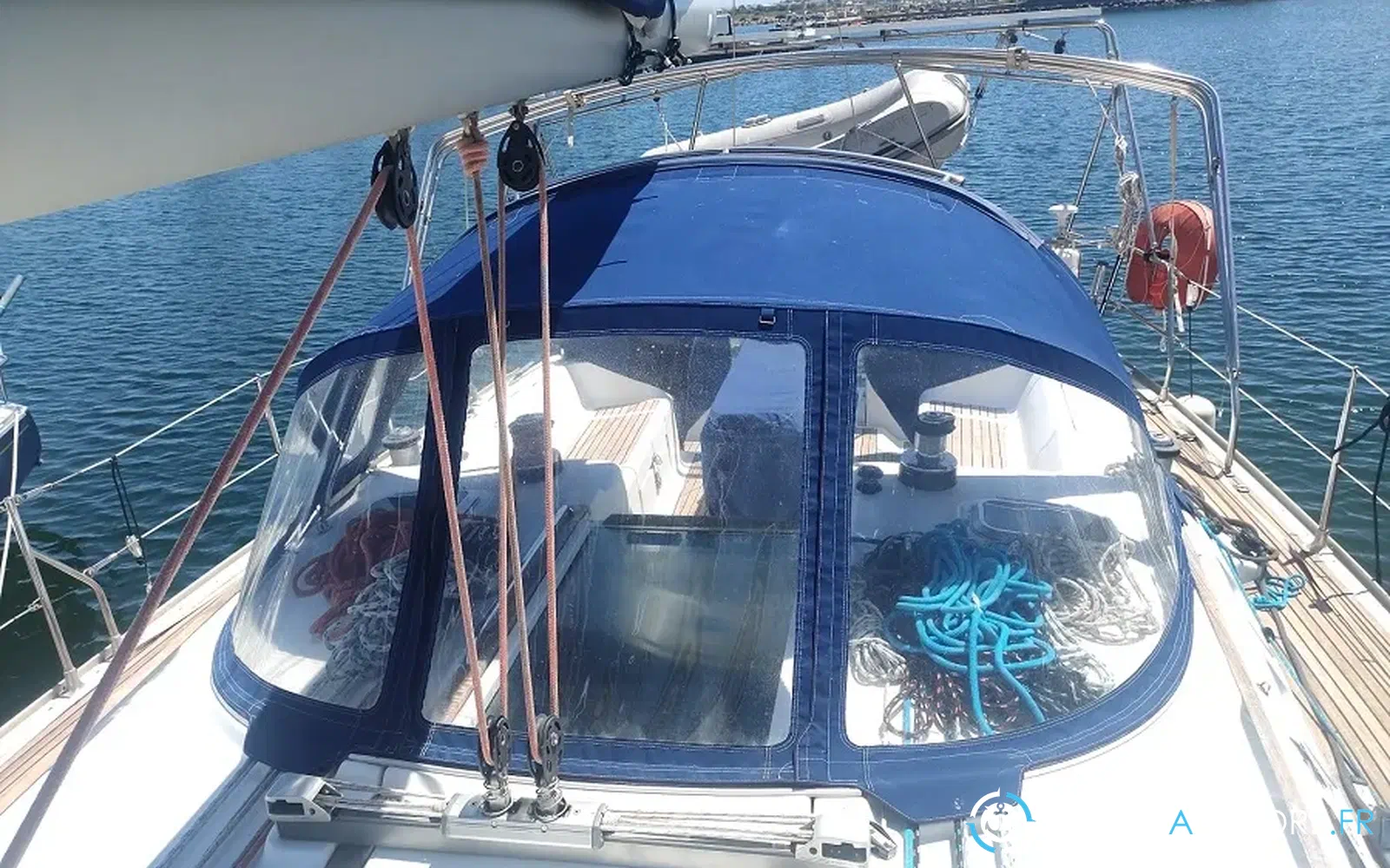 slider 10 Jeanneau Sun Odyssey 43