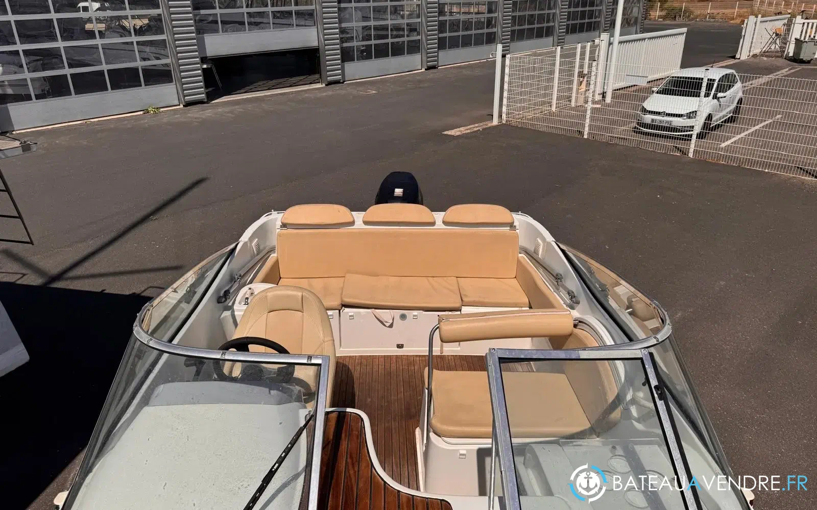 slider 10 Beneteau Flyer 650 Cabrio