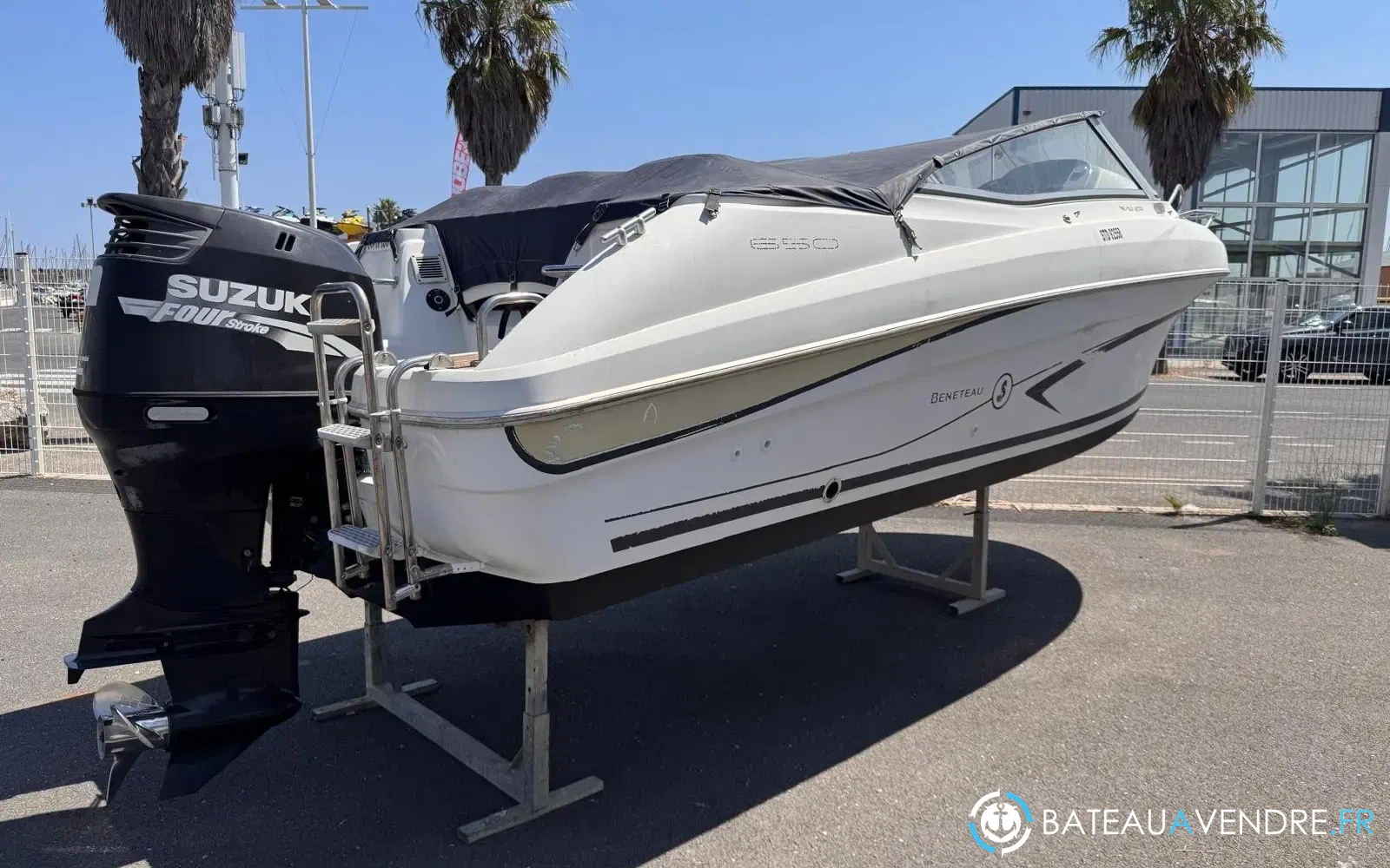 slider 2 Beneteau Flyer 650 Cabrio