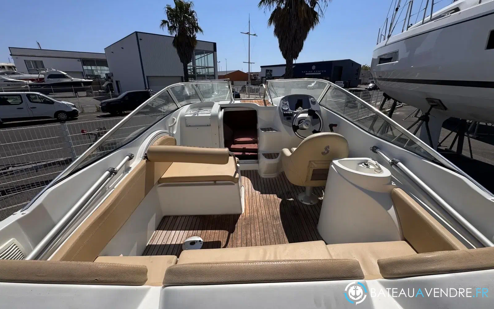 slider 6 Beneteau Flyer 650 Cabrio