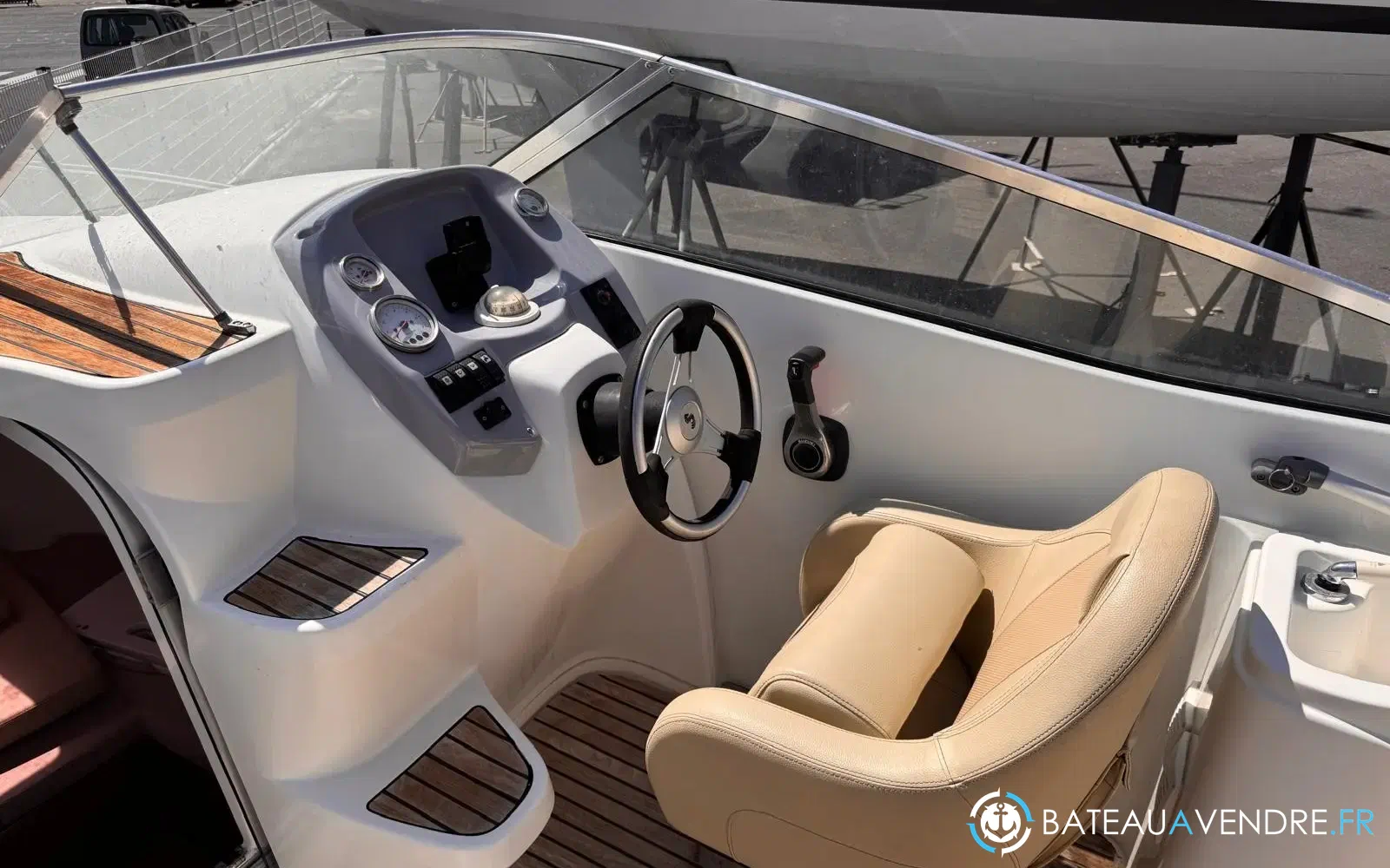 slider 7 Beneteau Flyer 650 Cabrio