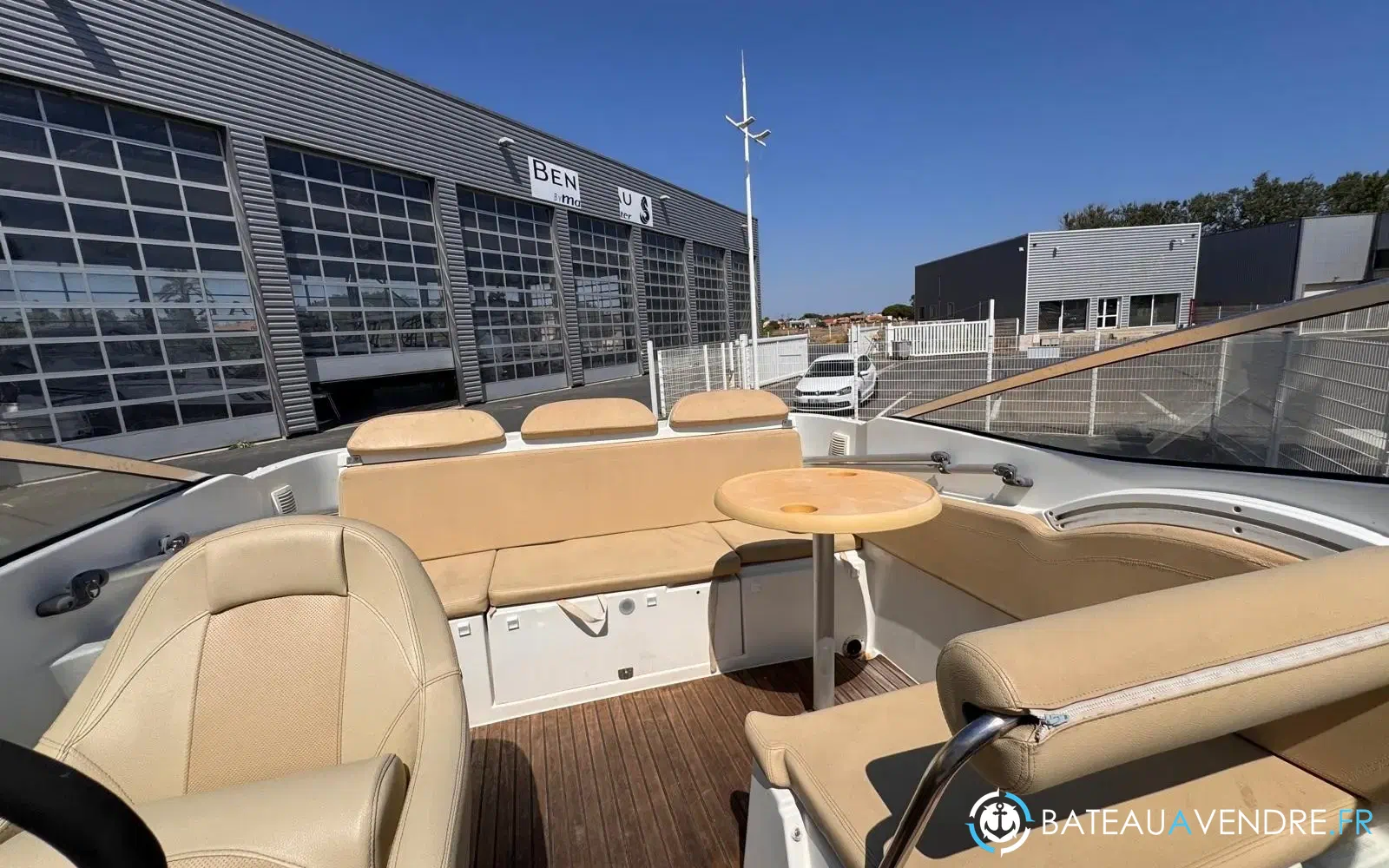 slider 8 Beneteau Flyer 650 Cabrio