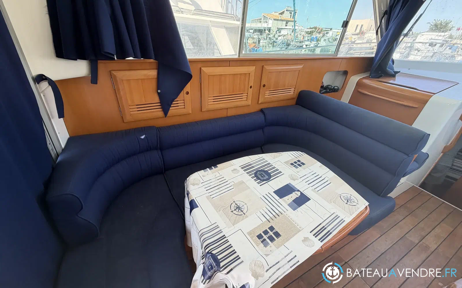 slider 8 Beneteau Antares 10.80