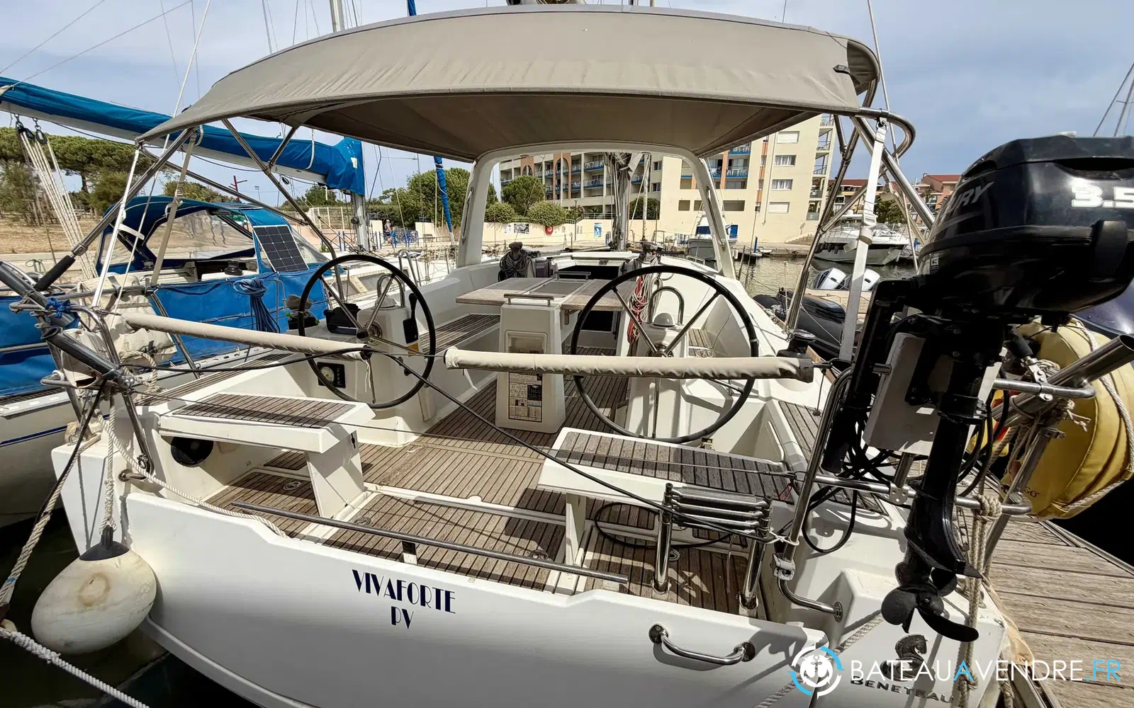 slider 2 Beneteau Oceanis 35