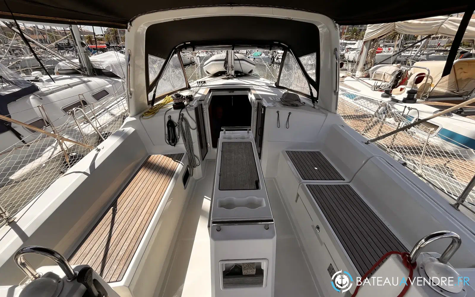 slider 4 Beneteau Oceanis 35.1