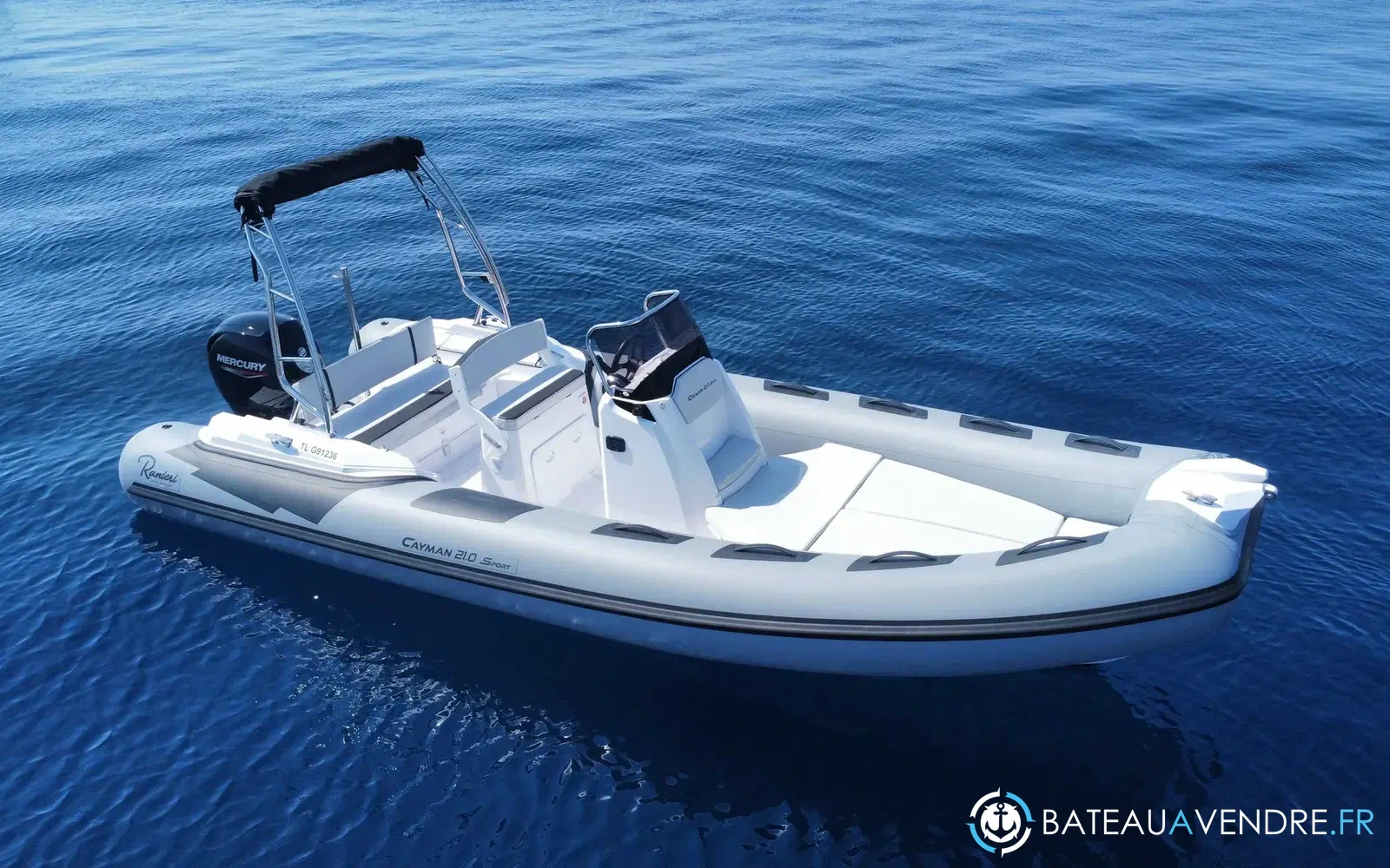 slider 0 Ranieri Cayman 21 Sport