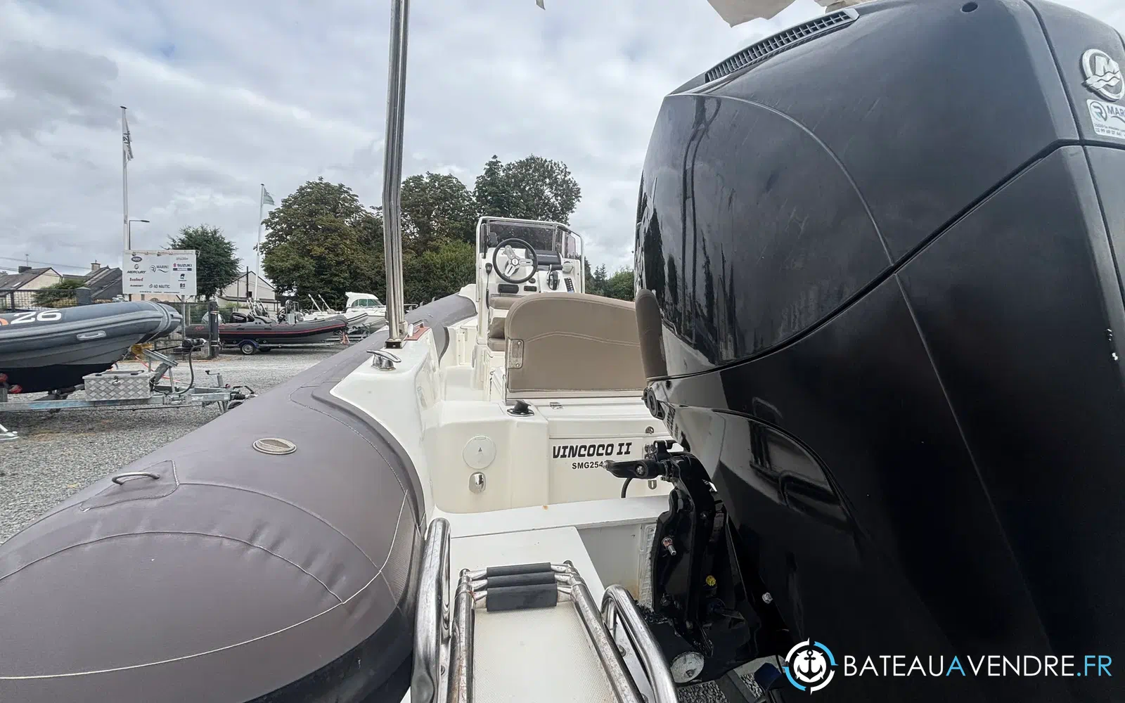 slider 8 Joker Boat Clubman 22