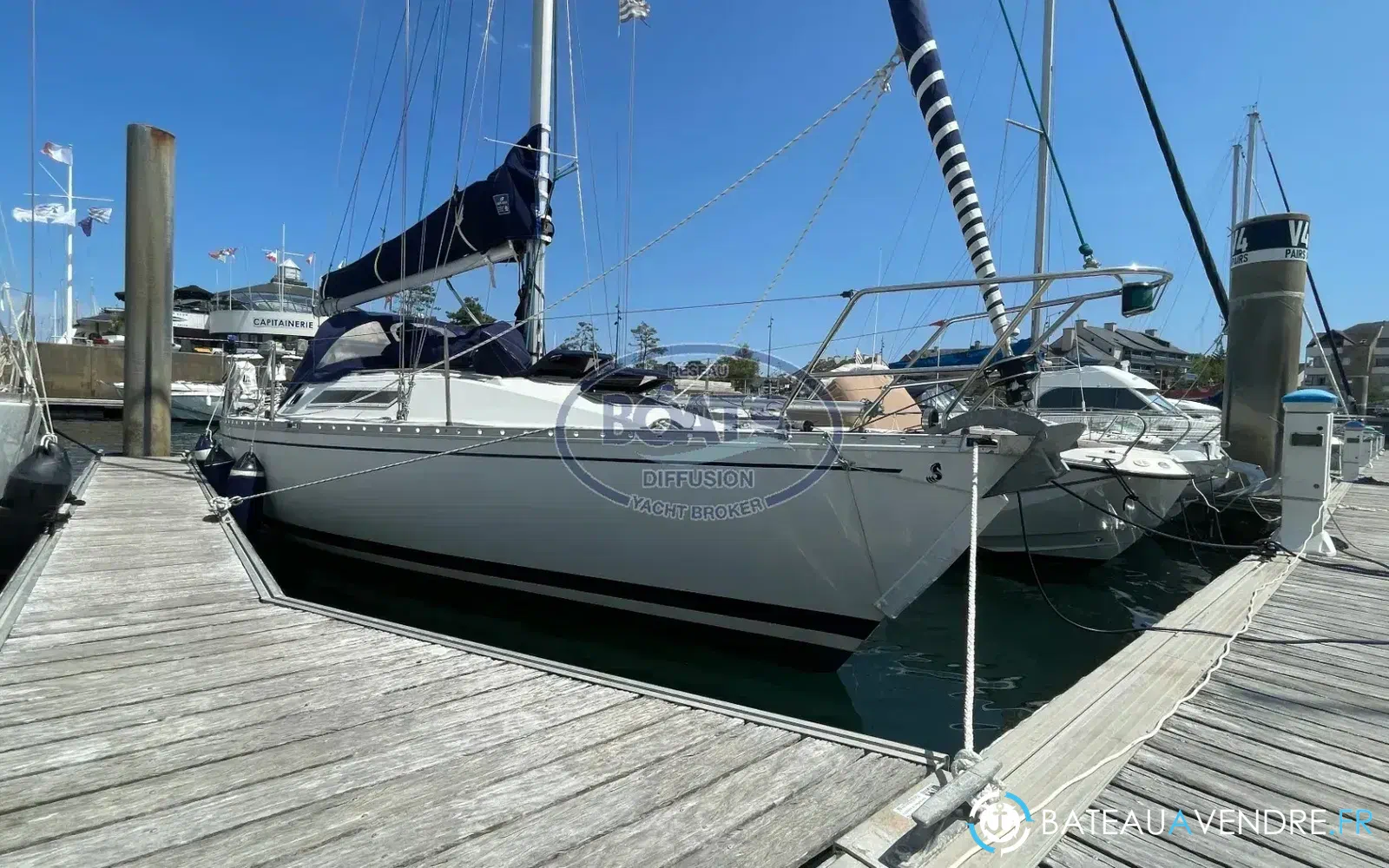 slider 2 Beneteau First 325