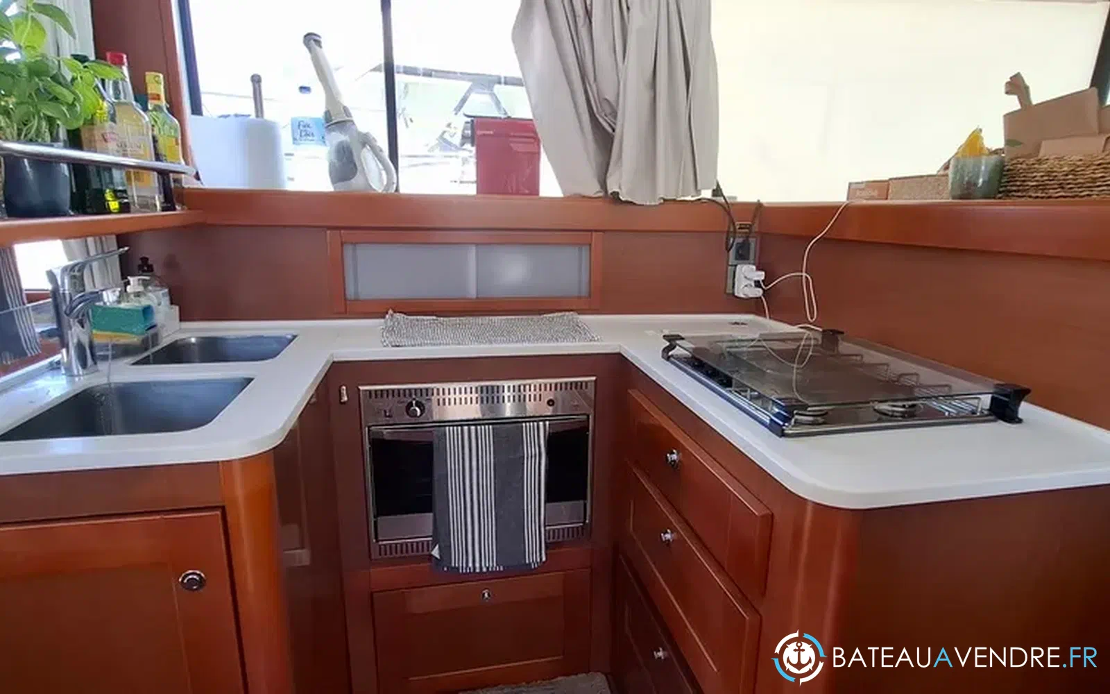 slider 5 Beneteau Swift Trawler 44