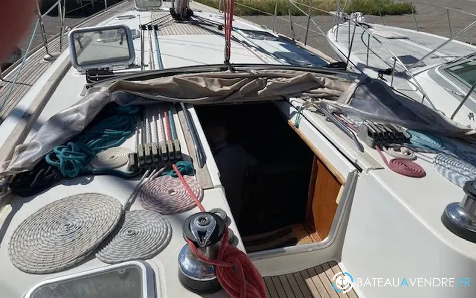 slider 25 Jeanneau Sun Odyssey 49