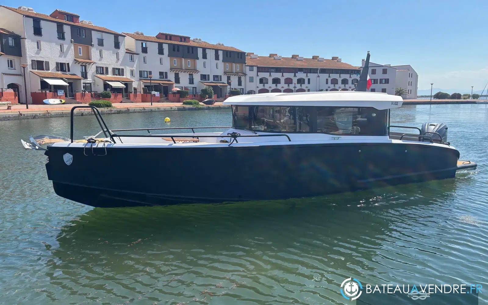 slider 0 XO Boats Explr 10 Sport