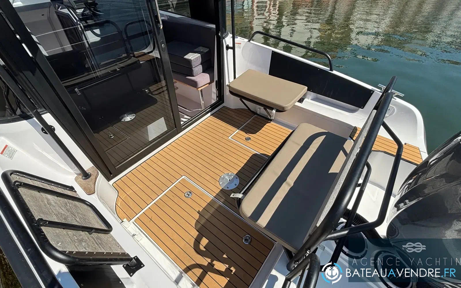 slider 11 XO Boats Explr 10 Sport