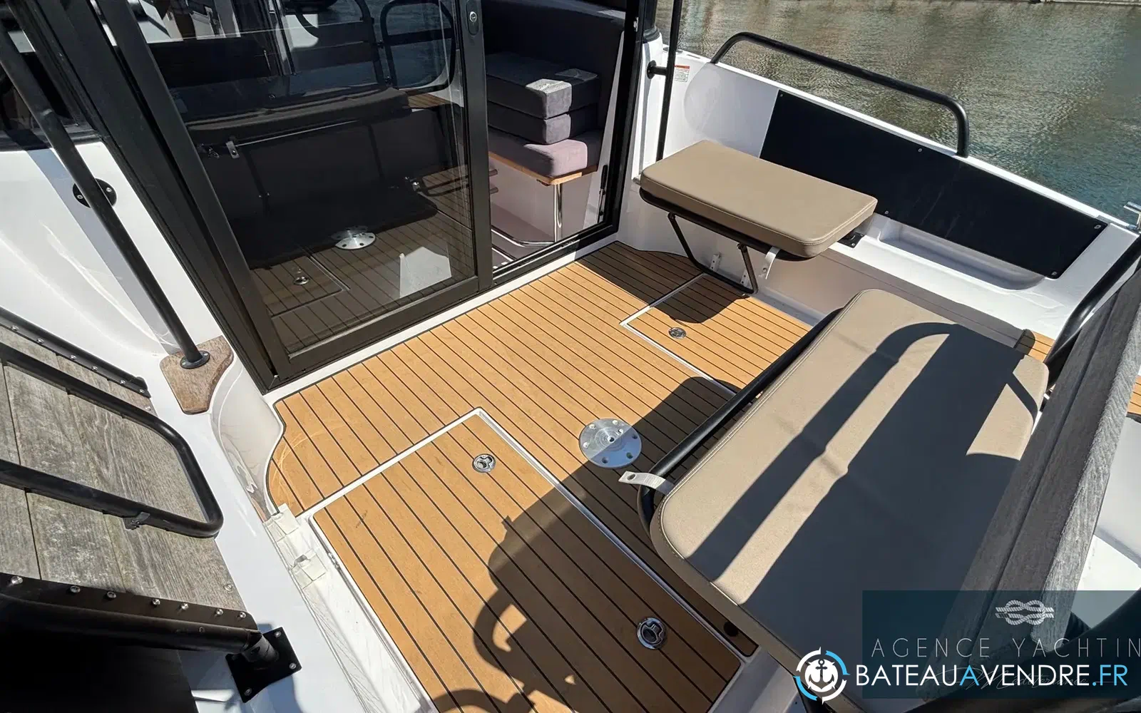 slider 13 XO Boats Explr 10 Sport