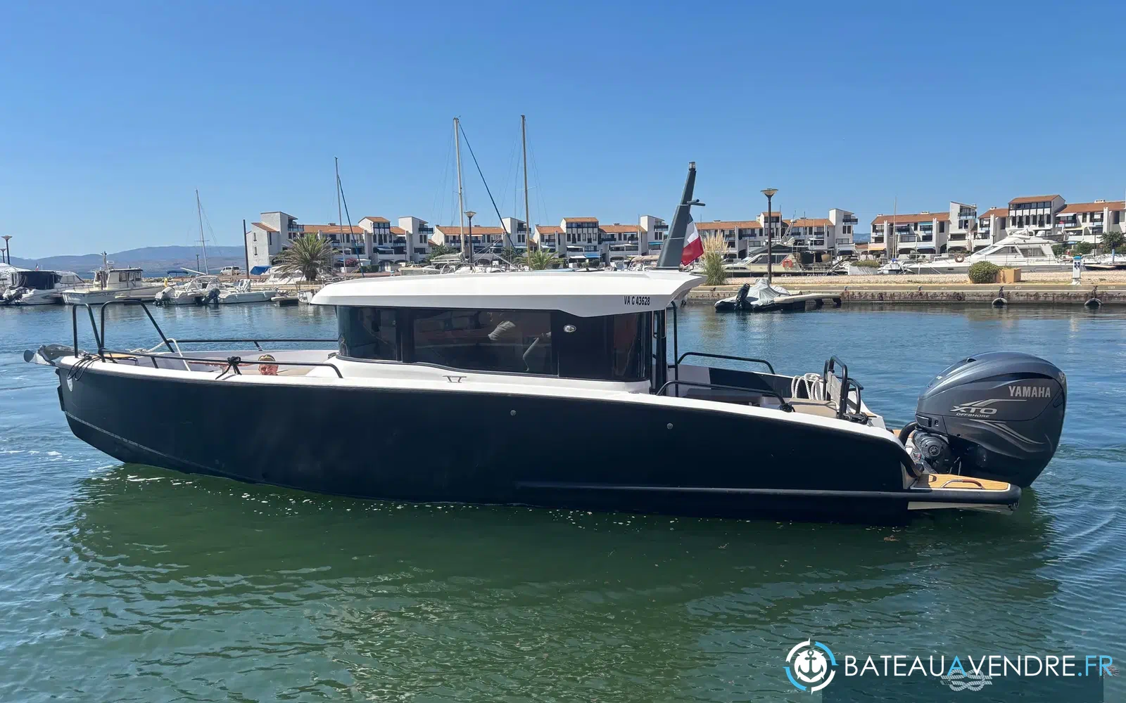 slider 1 XO Boats Explr 10 Sport