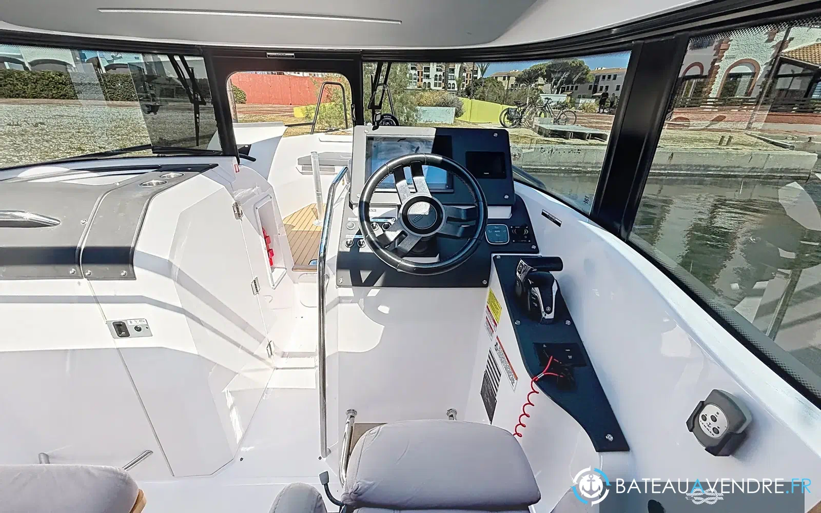 slider 21 XO Boats Explr 10 Sport