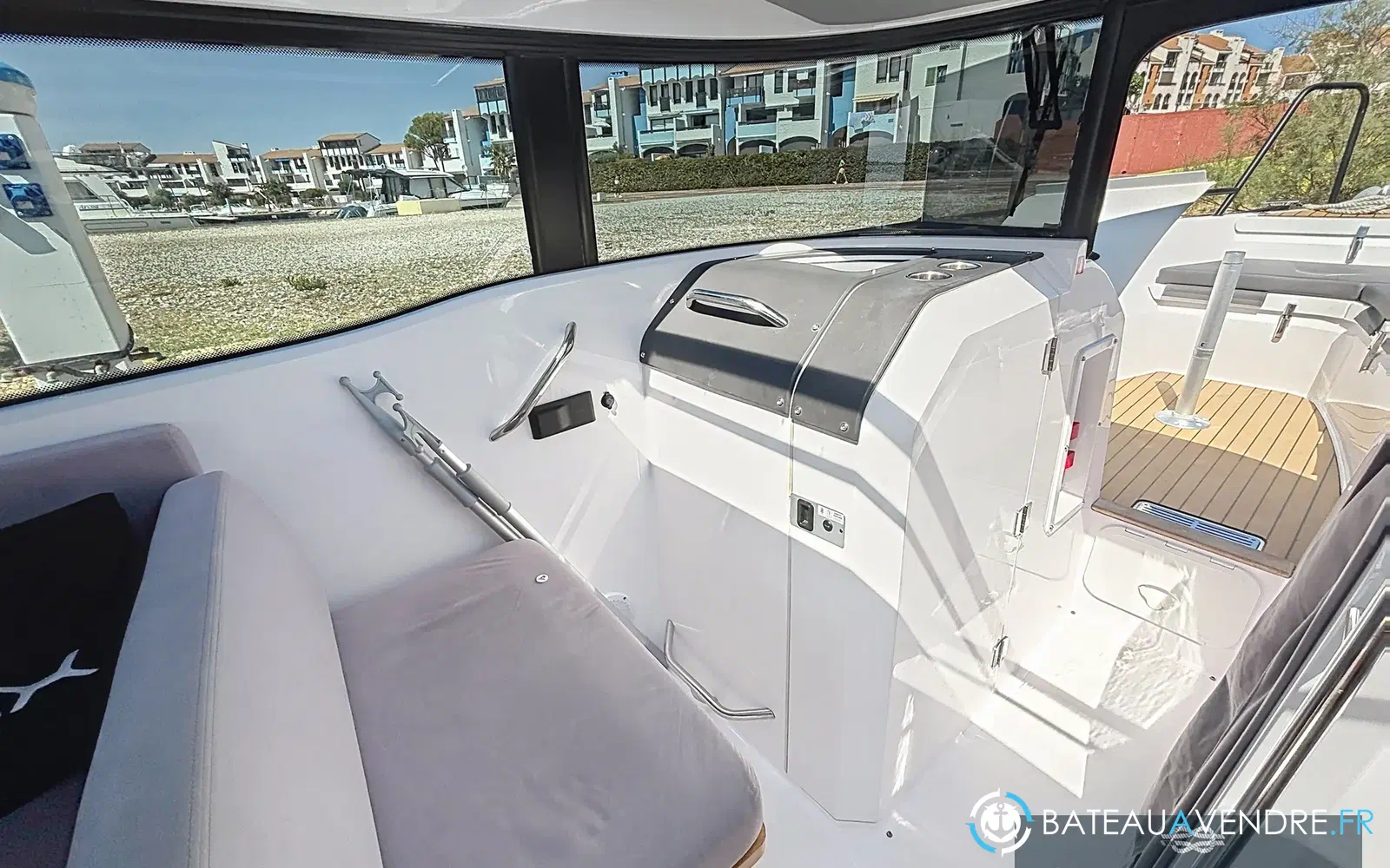 slider 23 XO Boats Explr 10 Sport